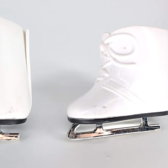 Unbranded White Rubber Doll Ice Skates Ice Skating Shoes for 18 Inch Dolls - GUC - Picture 12 of 13